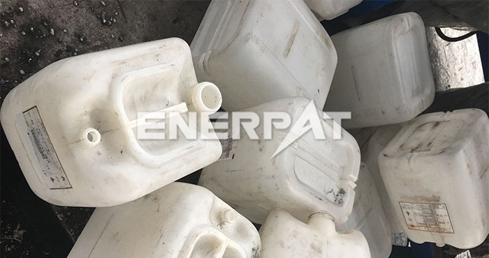 塑料桶撕碎機